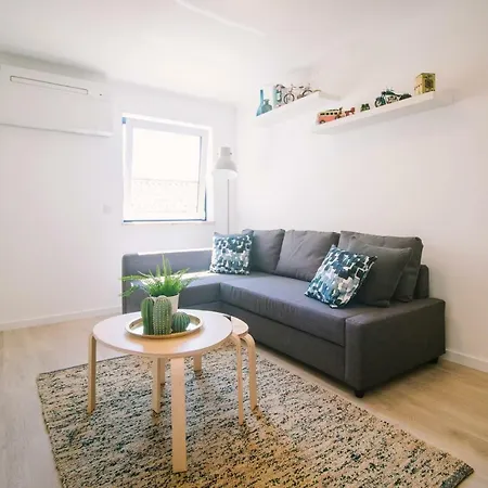 Floor By Silver Prop *